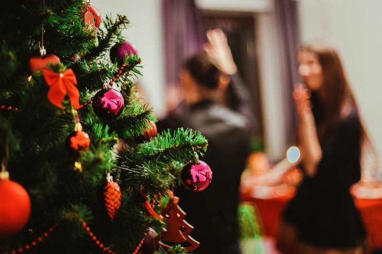 Voorkom dat kerstborrel uit de hand loopt...